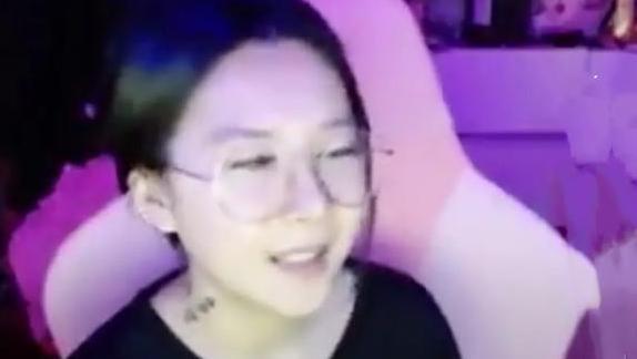 直播间爆料娱乐圈,揭秘明星幕后故事